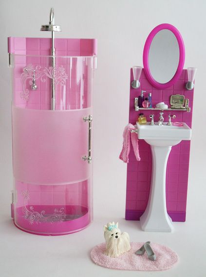 BATHROOM PLAYSET – SHOWER & VANITY – 2006 – My Barbie Site Barbies Dreamhouse, Doll Bathroom, Diy Barbie Stuff, Barbie Display, Barbie Rooms, Shower Vanity, Kawaii Purse, Barbie Bathroom, Barbie House Furniture