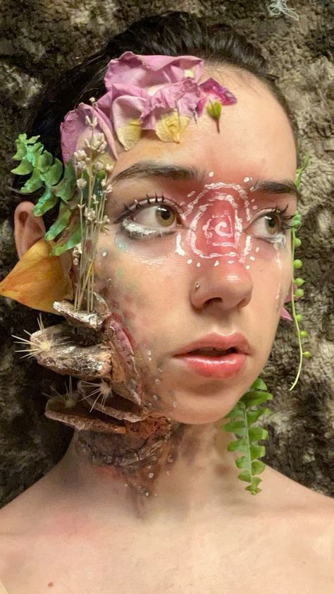 Hippie Makeup, Nature Makeup, Funky Makeup, Oh My Goddess, Magical Makeup, Swag Makeup, Cool Makeup Looks, Ethereal Makeup, Dope Makeup