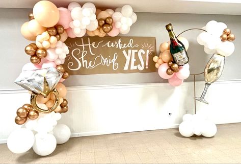 Engagement Party Decorations Balloons, Balloon Arches For Engagement Party, Balloon Arch Proposal, Ballon Engagement Decoration, She Said Yes Decor, She Said Yes Balloons, Bachelorette Party Balloon Arch, She Said Yes Party Ideas, She Said Yes Engagement Party Decoration