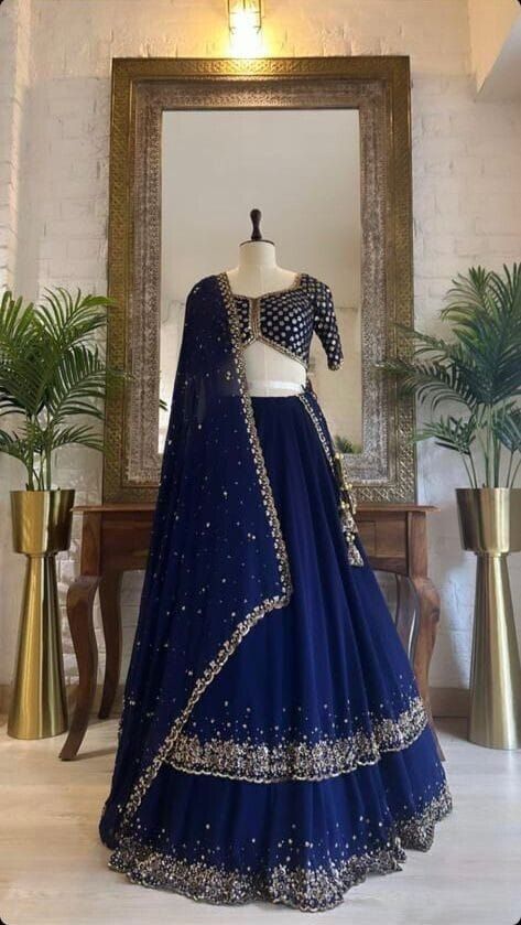 Lengha Wedding, Blue Lengha, Indian Lengha, Red Lehenga Choli, Wedding Fits, Floral Lehenga, Simple Lehenga, Desi Wedding Dresses, Lehenga Choli Wedding