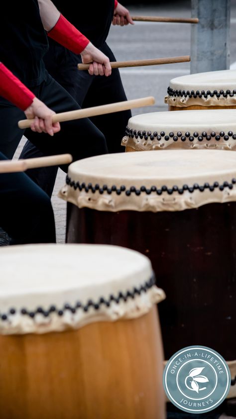 Club Members learned the history of Taiko drumming in Japan followed by a hands-on lesson. Afterward, Members enjoyed a professional Taiko drumming performance. Taiko Drum, Tokyo Skyline, Sensoji Temple, Bucket List Vacations, Geisha Art, Card Inspo, Hakone, Relax Time, Historical Sites