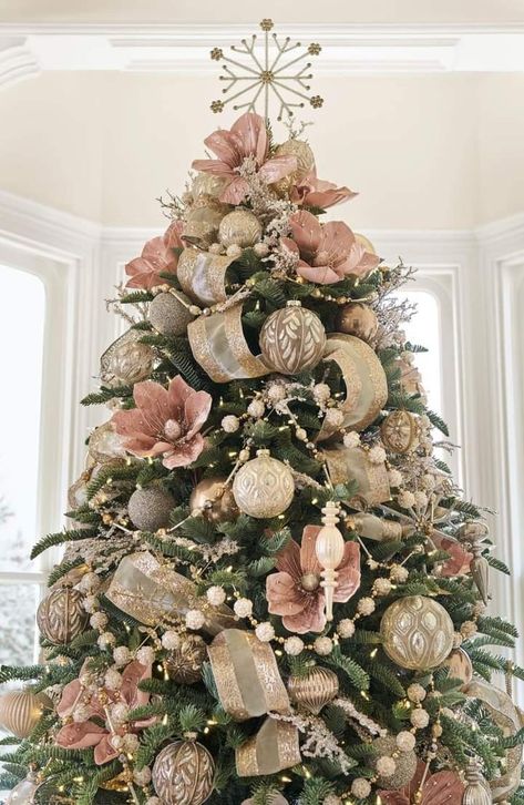 Rose Gold Xmas Tree Decorating Ideas, Vintage Glam Christmas Tree, White Champagne Christmas Decor, White Tree Gold Decorations, Peach And Gold Christmas Tree, Christmas Tree Decorations Champagne, Christmas Trees With Bead Garland, Sage And Pink Christmas Tree, Angels Christmas Tree