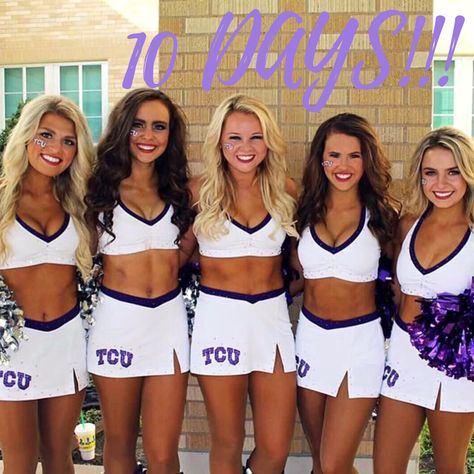 Embedded Tcu Cheerleaders, Tcu Football, College Cheer, Horned Frogs, Nfl Cheerleaders, Golden Girls, Football Season, Frogs, Cheerleading