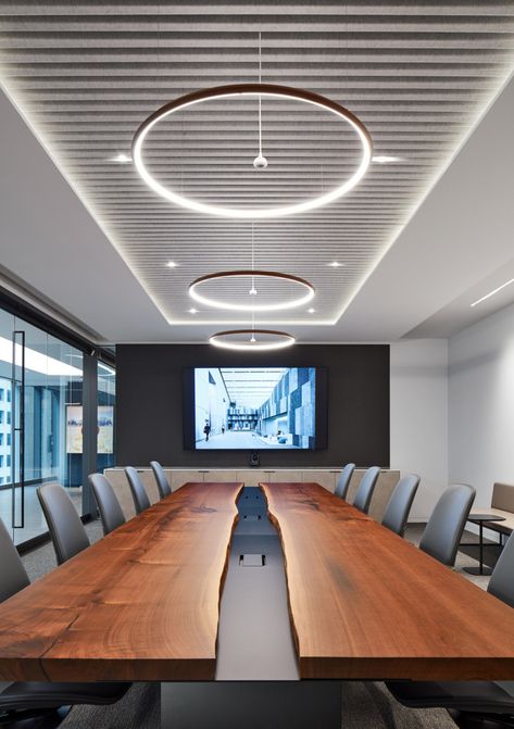 Conference Room Chandelier, Office Buildings Interior, Sales Room Design, Modern Office Designs, Board Room Design Office, Corporate Conference Room Design, Company Design Office, Modern Meeting Room Design, Interior Office Design Ideas