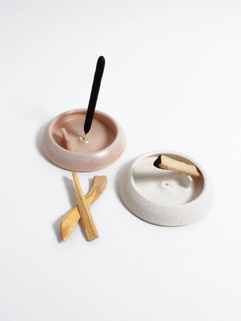 Palo Santo and Incense Holders – Berte Paleo Santo, Curated Home, Cerámica Ideas, Kit Ideas, Ceramic Ideas, Incense Holders, Day To Day, To Day, Lifestyle Shop