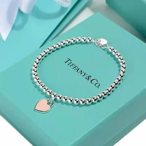 💞Tiffany💞 & Co💞 Pink Heart Enamel Bracelet Return To Tiffany, Enamel Bracelet, Tiffany And Co, Bead Bracelet, Pink Heart, Heart Charm, Red Heart, Key Ring, Perfect Place