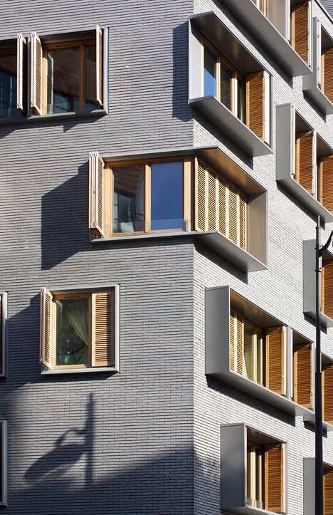 Housing at Boucicaut Paris by Michel Guthmann Sun Shading Facade, Facade Window, Renovation Facade, Frame Windows, Corner Windows, Facade Ideas, Window Architecture, Window Opening, Grey Interior Design