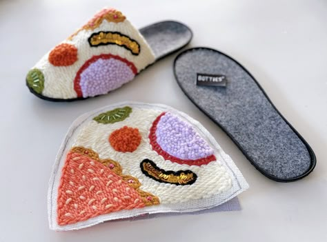 artworks by pi williams — Pi Williams Punch Needle Slippers Diy, Punch Needle Slippers, Punch Needle Artwork, Pi Williams, Paper Art Tutorial, Punch Rug, Small Projects Ideas, Tufting Diy, Canvas Bag Design