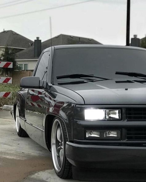 Obs Silverado, Chevrolet Trucks Silverado, Cabrio Vw, Trucks Lowered, Chevy Trucks Lowered, Obs Chevy, Slammed Trucks, Chevy Stepside, Silverado Truck