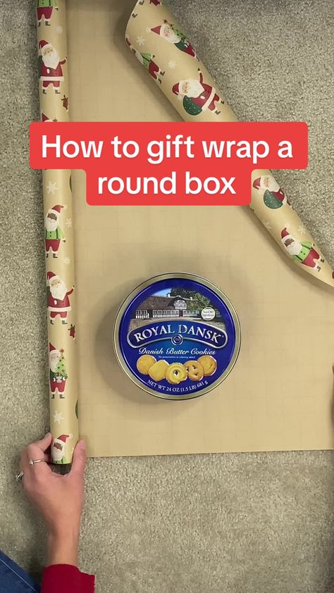 LENNIA “Folding Queen 👑” on TikTok Wrapping A Round Tin, Gift Wrap Round Objects, How To Wrap A Shirt In Wrapping Paper, Wrapping Circular Gifts, How To Wrap A Circle Gift, Wrap A Circle Gift, How To Wrap Something Round, Wrapping Round Gift, Wrap Round Gift