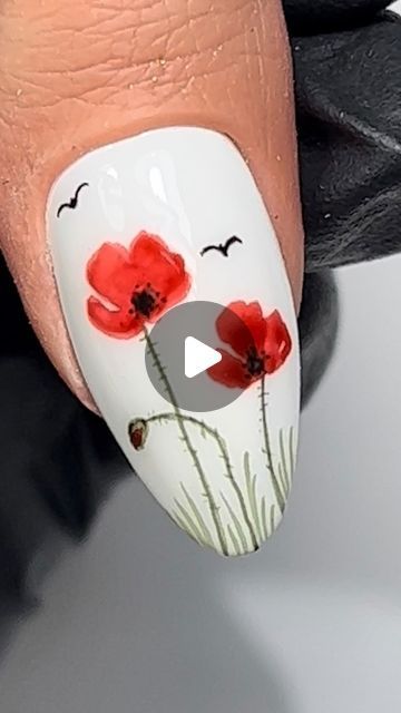 Red Poppy Nail Art, Poppy Nail Art Designs, Poppy Nails Art, Red Poppy Nails, Poppy Nails Design, Poppy Nail Art, Remembrance Day Nails, Poppy Nails, Pop Art Nails