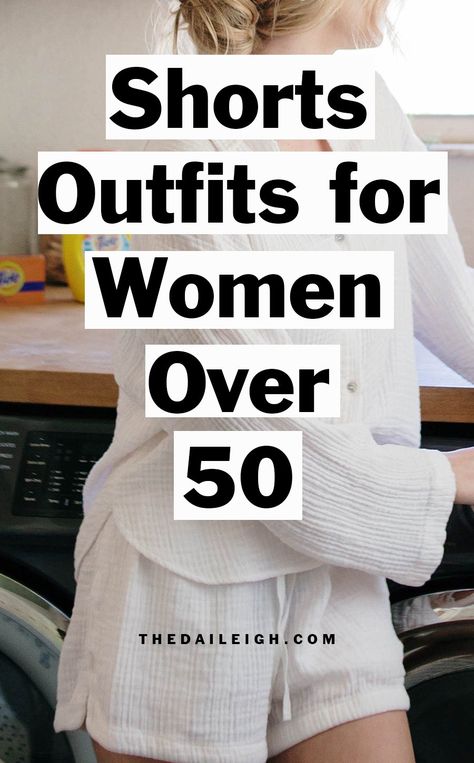 Shorts Outfits for Women Over 50 Classic Summer Capsule Wardrobe, Les Fashion, Wardrobe Basics List, Mom Wardrobe Essentials, Creating Outfits, Styling Clothes, Capsule Wardrobe Basics, Mom Wardrobe, Classic Capsule Wardrobe