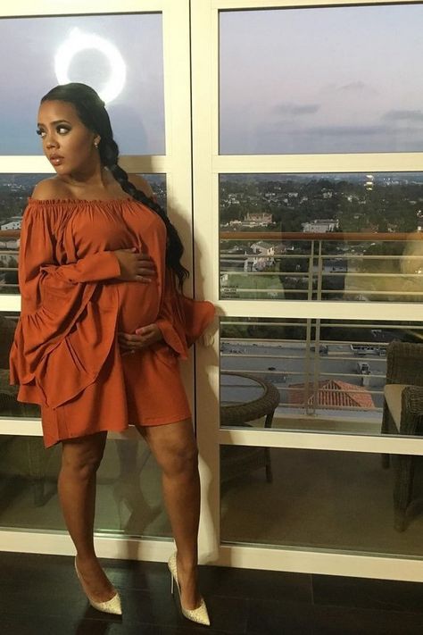 Angela Simmons' Pregnancy Style - Angela Simmons' Pregnancy Style is Totally on Point Pregnant Outfit, Baby Bump Style, Angela Simmons, Preggo Fashion, Pretty Pregnant, Maternity Chic, Pregnancy Style, Cute Maternity Outfits, Stylish Maternity Outfits