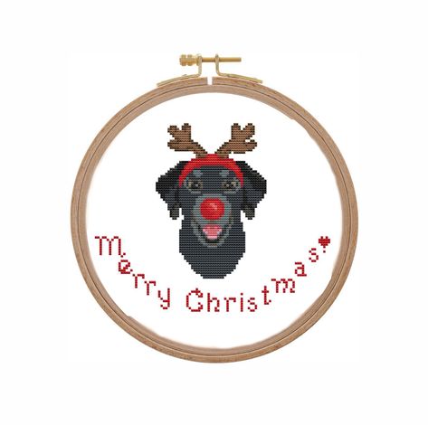 Lab Cross Stitch, Christmas Dog Cross Stitch, Cross Stitch Pattern Simple, Dog Cross Stitch Pattern, Textile Bags, Dog Cross Stitch, Labrador Noir, X Stitch, Beautiful Cross Stitch Pattern