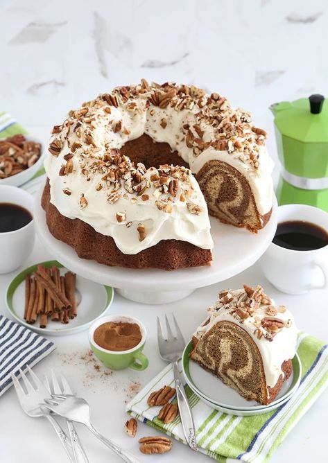 Bundt Cake Cinnamon, Fruit Bundt Cake, Iced Bundt Cake, Cinnamon Roll Bundt Cake Easy, Layered Bundt Cake, Cinnamon Roll Bundt Cake, Snickerdoodle Bars, Moist Pound Cake, Brunch Cake