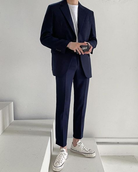 Aesthetic Suit Outfit Men, Korean Blazer Men, Wedding Fits For Guests Men, Mens Semi Formal Outfit Wedding, Guy Wedding Outfit Guest Casual, Converse Formal Outfit, Formal Korean Outfit Men, Formal Aesthetic Outfit Men, Korean Suit Men