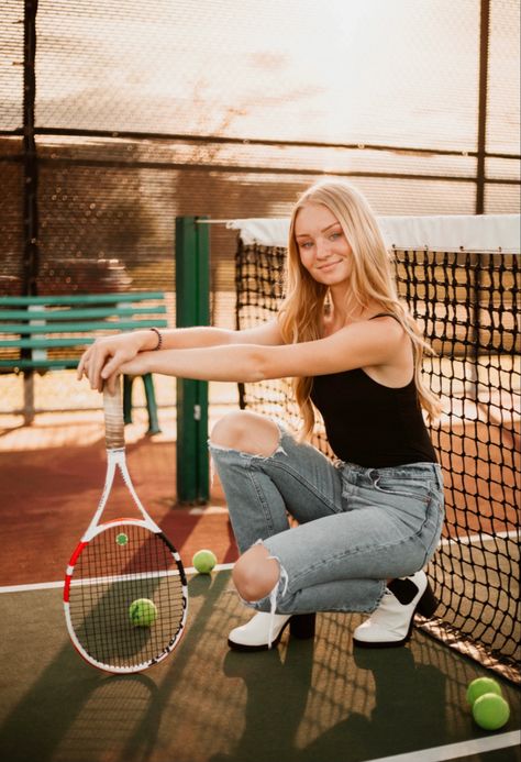 Tennis Court Senior Pictures, Tennis Senior Photos, Tennis Pose, Tennis Poses, Highschool Senior Pictures, Tennis Senior Pictures, Tennis Fashion Editorial, Tennis Pics, Sports Banners