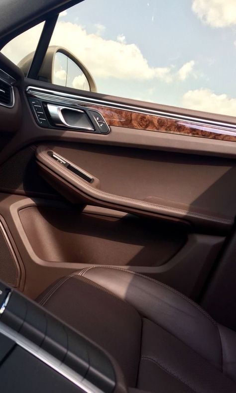 Porsche Brown Interior, Brown Leather Seats Car, Brown Car Seats, Brown Car Interior Aesthetic, Suv Interior Design, Brown Leather Interior Car, Car Wood Interior, Wood Car Interior, Black Leather Car Seats