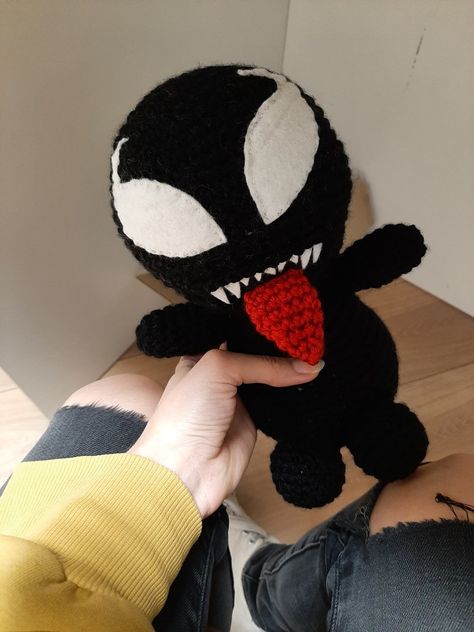 Crocheted cute and scary venom Crochet Venom Amigurumi, Venom Crochet Pattern, Crochet Venom, Venom Plush, Scary Crochet, Crochet Creepy, Craft Gifts For Kids, Crochet Pattern Mushroom, Diy Craft Gifts