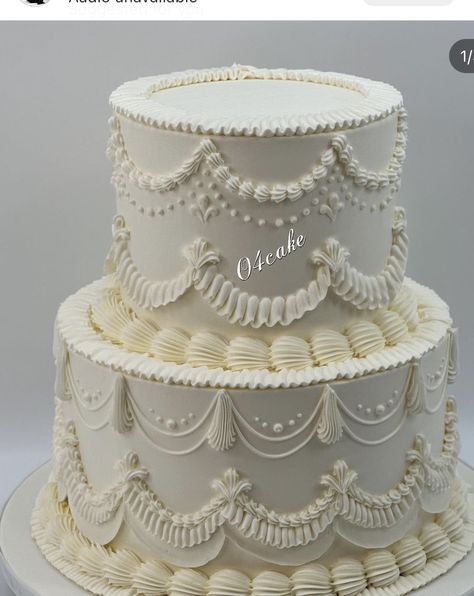 Vintage 2 Tier Cake, Elegant Classy Wedding Cake, Lambeth Cake Wedding, 2 Tier Vintage Cake, White Vintage Wedding Cake, Lambeth Wedding Cake, Bridgerton Cake, Fairytale Wedding Cake, Victorian Wedding Cakes