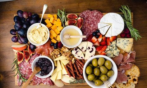 Spanish Cheese, Assorted Nuts, Natural Food Coloring, Deli Meats, Veggie Tray, Processed Meat, Deli Meat, Tapenade, Cured Meats