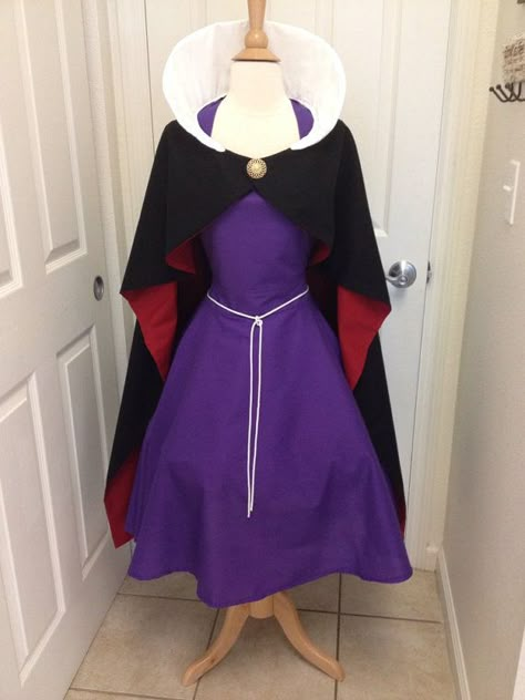 Snow White Costume Kids, Disney Aprons, Evil Queen Costume, Disney Wear, Leigh Ann, Cosplay Pictures, Villain Costumes, 2024 Ideas, Full Apron