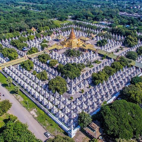 Incredible View from Mandalay 😍 Kuthodaw Pagoda also known as " World's Largest Book" Great pics by @myproguide_travel We believe that you can't surely wait to visit to this place😇😇.  #MyanmarBeEnchanted #MyMyanmar #VisitMyanmar #TravelMyanmar #mandalay  #kuthodawpagoda South East Asia Landscape, Mouth Anime Aesthetic, Buddhism Wallpaper, Mandalay Myanmar, Family Sketch, Alex Trebek, Digital Graphics Art, Deep Photos, Scary Photos