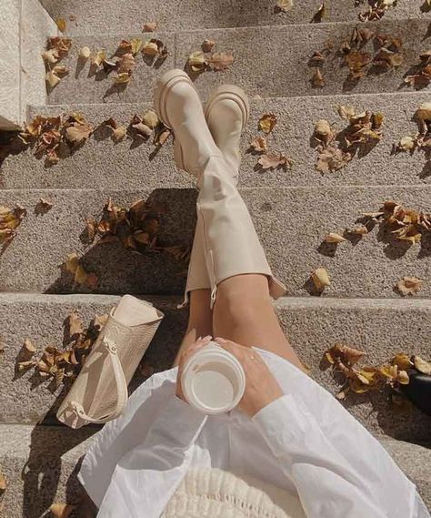 The Mood Guide Instagram Beige Aesthetic, Beige Aesthetic Quotes, Fall Aesthetic Instagram, Neutral Aesthetic Outfits, Ivory Aesthetic, Beige Photos, Fall It Girl, Hipster Aesthetic, Fall Moodboard