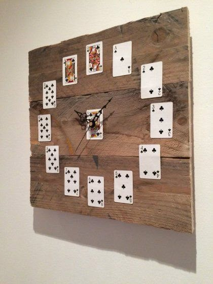 Decor Ikea, Dekor Diy, Wood Clock, Reclaimed Pallet Wood, Diy Furniture Easy, Diy Holz, Wood Clocks, Diy Clock, Pallet Wood