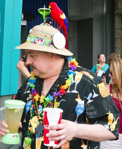 Jimmy Buffet Marketing Lesson Jimmy Buffet Costume Ideas, Margaritaville Costume, Margaritaville Party Outfit, Parrothead Party, Buffett Ideas, Jimmy Buffett Party, Jimmy Buffett Concert, Margaritaville Party, Buffet Party