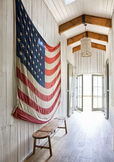 Patriotic Decor American Flag Decor, Star Spangled Banner, Vintage American Flag, Home Of The Brave, Cabin In The Woods, Décor Diy, Flag Decor, Patriotic Decorations, New Wall