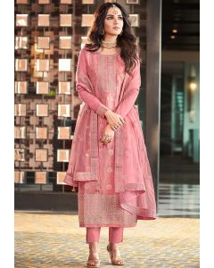 Pink Suits Women, Pink Suits, Dress Salwar Kameez, Pink Trousers, Ghagra Choli, Pink Suit, Suit Pant, Salwar Kameez Designs, Work Tops