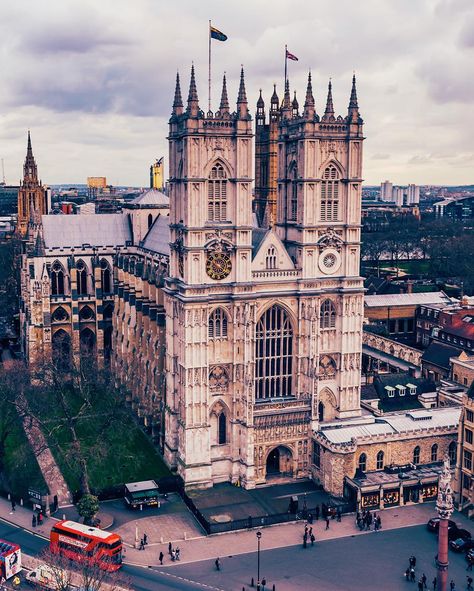 #WestminsterAbbey by @meletispix || #ThisIsLondon #westminster by london Welcome To London, London Westminster, Westminster Abbey London, Living In London, City Of London, Wallpaper Tumblr, Voyage Europe, England And Scotland, London Town