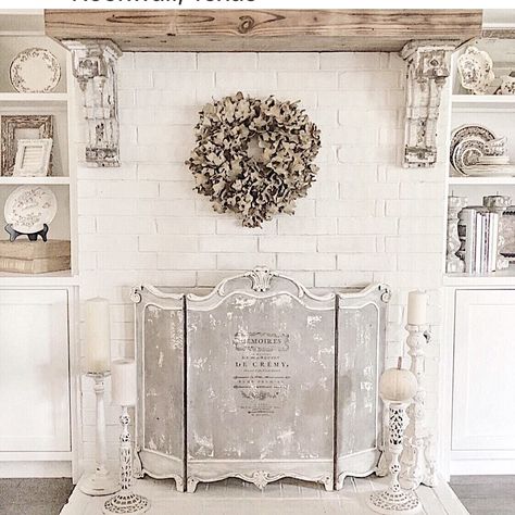 Fireplace Screen Makeover - Vintage Home Designs Farmhouse Fireplace Screens, Shabby Chic Fireplace, French Country Fireplace, White Wash Fireplace, Fireplace Inspiration, French Style Decor, Country Fireplace, French Fireplace, French Country Living Room