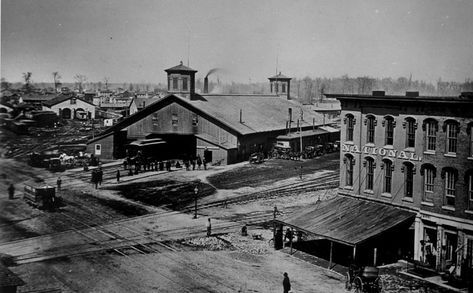 12 Oldest Photos Ever Taken In Columbus Ohio Is For Lovers, Time Travel Stories, City Of Columbus, Michigan History, National Road, Ohio History, Cities Of The World, State Capital, River Bank