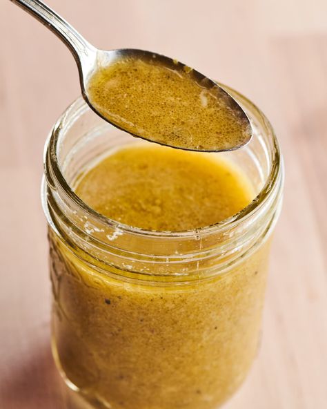 Caesar Salad Dressing Vinaigrette, Caesar Vinaigrette Dressing, Best Vinaigrette, Caesar Vinaigrette, House Salad Dressing, House Dressing Recipe, Anchovy Vinaigrette, House Dressing, Caesar Dressing