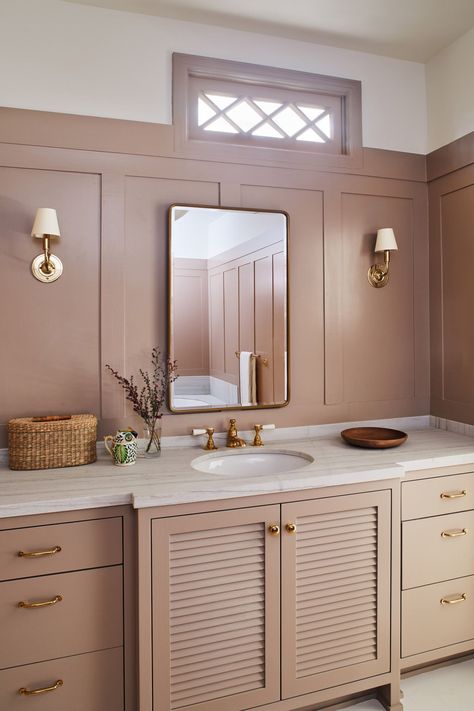 The oaks — Sherwood Kypreos Mauve Bathroom, Pink Bathroom Vanity, Monochrome Bathroom, Pink Vanity, Kabinet Dapur, Bathing Beauty, Color Palette Pink, Floor Bathroom, Pink Bathroom