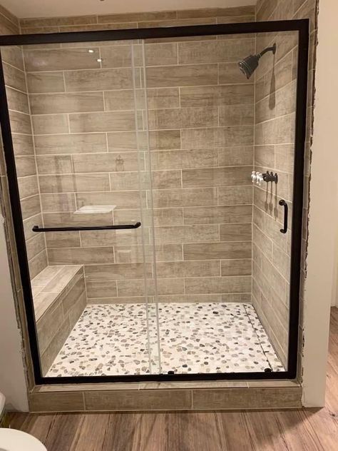 Master Shower Modern Farmhouse, Earth Tone Shower Tile Bathroom Ideas, Traditional Walk In Shower Ideas, Rustic Master Bath Shower Ideas, Small Stand Up Shower Remodel Master Bath, Simple Stand Up Shower Ideas, Walk In Showers No Doors With Bench Master Bathrooms, Small Bathroom Stand Up Shower Ideas Modern, Light Brown Shower Tile