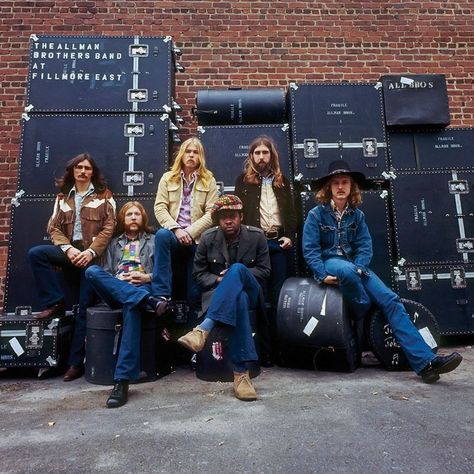 Bros Band, Berry Oakley, Lady Gaga Music, Fillmore East, The Allman Brothers, Allman Brothers Band, Rock Guitarist, Allman Brothers, Band Rock