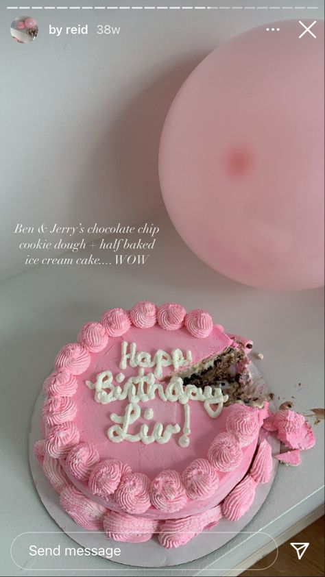 Ice Cream Cake Aesthetic, Cream Cake Aesthetic, Rose Pink Aesthetic, Rosé Pink Aesthetic, Pretty Birthday Cake, Ideas For Your Birthday, 30 Flirty And Thriving, 14th Birthday Cakes, 3 Cake