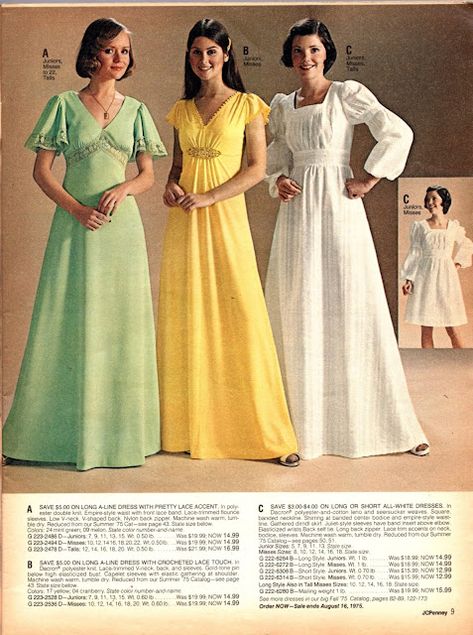 Kathy Loghry Blogspot: May 2019 1970s Bridesmaid Dresses, 1970s Prom, 1970s Prom Dress, 70s Prom Dress, Vintage Fashion 1970, 70s Prom, Prom Styles, Dresses 70s, Classic Prom Dress