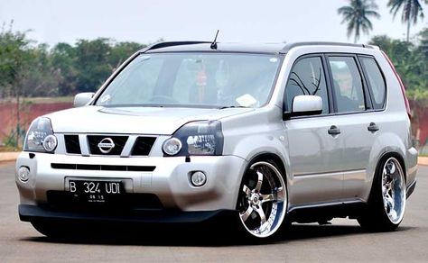 xtrail Nissan X Trail, Nissan Xtrail, Nissan Cars, X Trail, Vehicle Design, Love Car, Modified Cars, Jeep Grand Cherokee, Toyota Corolla