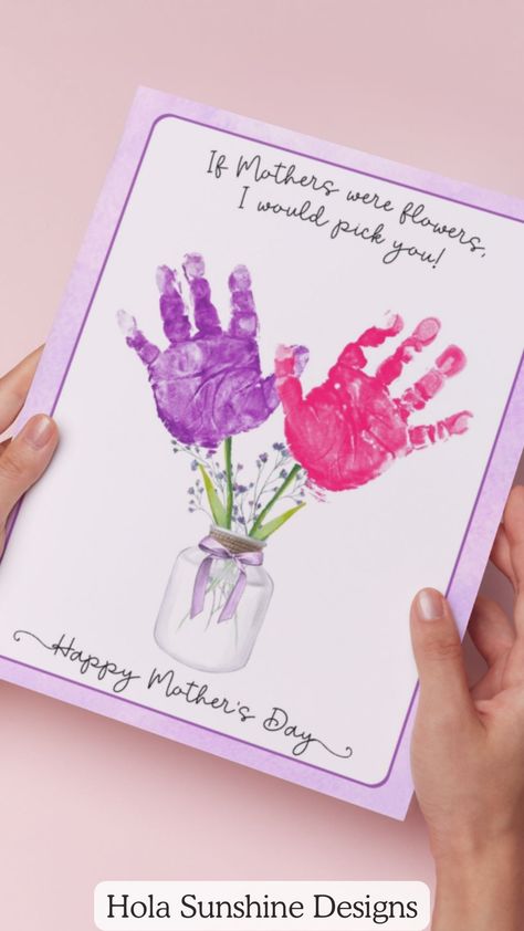 handprint flower printable page for Mother's Day Crafts For Kids Printable, Flower Handprint Art, Card Making For Kids, Handprint Flowers, Baby Footprint Crafts, Flower Handprint, Daycare Projects, Bouquet Card, Art Preschool