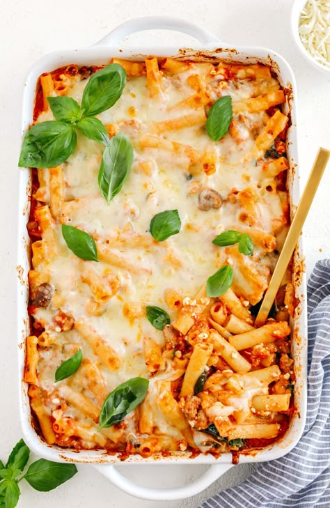 Turkey Baked Ziti, Healthy Baked Ziti Recipe, Veggies High In Protein, Healthy Baked Ziti, Veggie Pasta Salad, Easy Baked Ziti, Fast Meals, Ziti Recipes, Baked Ziti Recipe