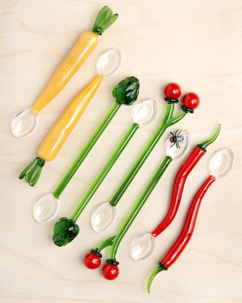 Because eat your veggies 🥕🍽️🌶️ | Instagram Funky Cutlery, Glass Vegetables, Glass Spoons, Food Furniture, Ichendorf Milano, Glass Accessories, Cute Kitchen, Chili Pepper, Arts And Crafts Projects