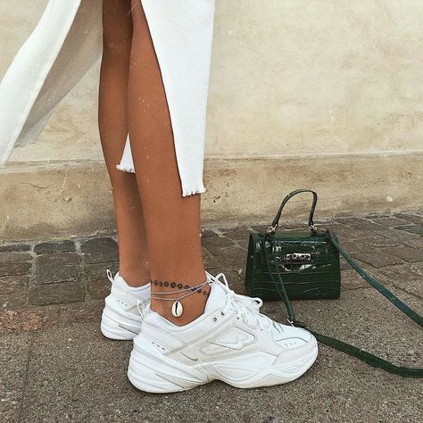 Chunky White Sneakers Outfit, Chunky Sneakers Outfit, Sneakers Outfit Spring, Chunky White Sneakers, Sneakers Outfit Summer, White Sneakers Outfit, Chunky Shoes, Womens Summer Shoes, Sneakers Outfit