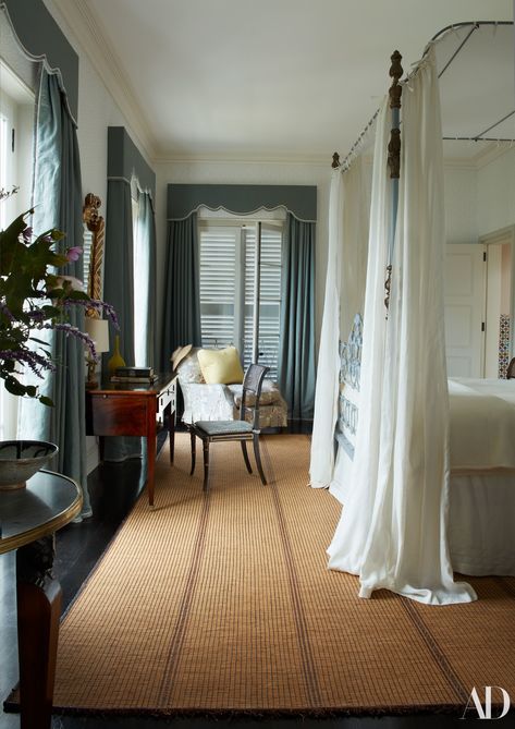 A guest room’s antique iron bed is curtained with a Volga Linen fabric. 19th-century French writing table with Regency chair; antique English armchair in a Robert Kime print; window treatments of a Claremont linen; antique Moroccan rug. Inteior Design, Veere Grenney, Antique Iron Beds, Iron Bed, Moroccan Design, Tangier, Interior Styles, Step Inside, Architectural Digest