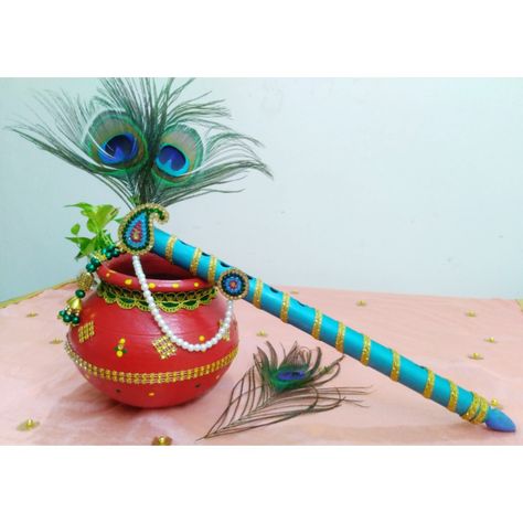 Flute Decoration Ideas Krishna, Basuri Krishna Flute Decoration, Matki Painting Ideas For Janmashtami, Basuri Flute Decoration, Bansuri Decoration Ideas, Flute Decoration Ideas, Krishna Jayanthi Decoration Ideas, Matki Decoration Ideas For Janmashtami, Diy Rakhi Cards