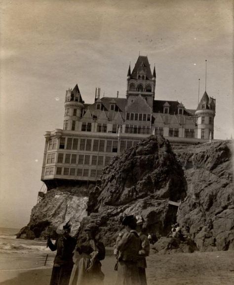 Victorian Cliff House, c. 1900 (more here: http://www.retronaut.com/2013/01/victorian-cliff-house) Cliff House San Francisco, Ghost Sightings, Spooky Places, Cliff House, Abandoned House, The Cliff, Abandoned Mansions, Haunted Places, Abandoned Buildings