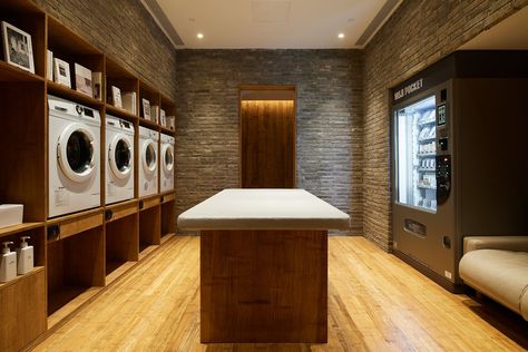 Beijing: Muji Hotel opening – superfuture Muji Hotel, Japanese Style Interior, Student Hotels, Laundry Business, Capsule Hotel, Laundry Design, Hotel Room Design, Hotel Kitchen, Electronic Shop